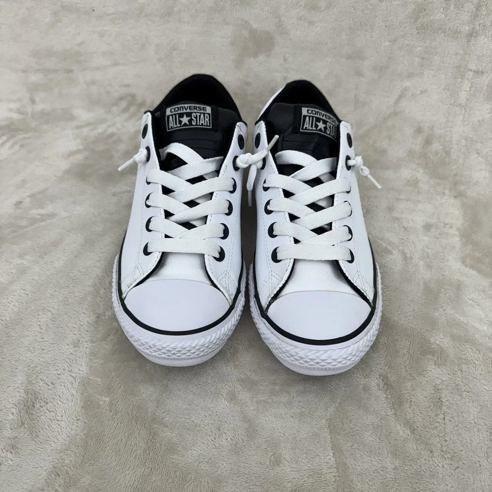 Converse Chuck Taylor All Star Street Leather White Black Junior Size 5 655995C